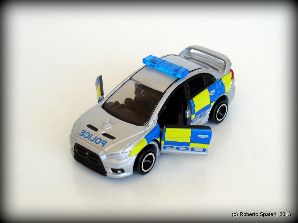 Tomica Mitsubishi Lancer EVO X (n.39)